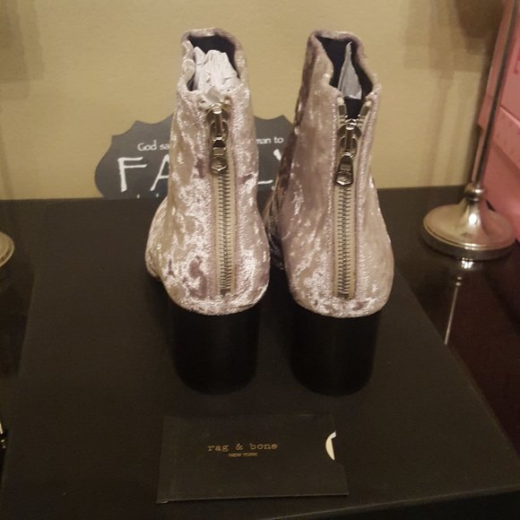 Rag & Bone Dove Velvet  Boots NIB size 7.5 - Picture 8 of 14